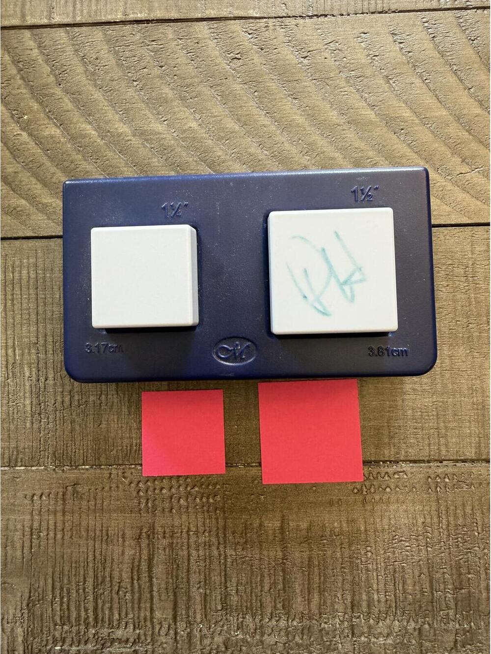 Creative Memories 1 1/4 & 1 1/2 inch square shape punch